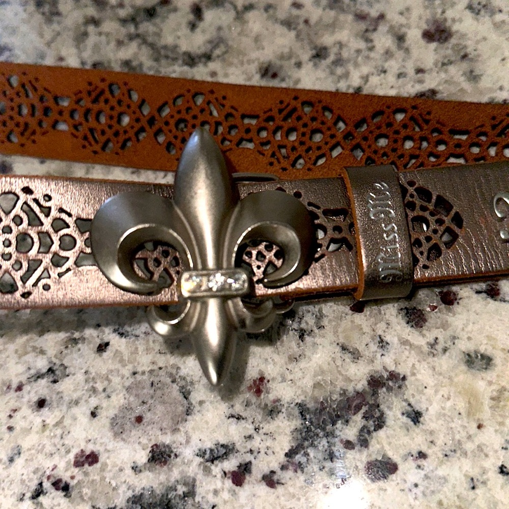 Miss Me leather belt